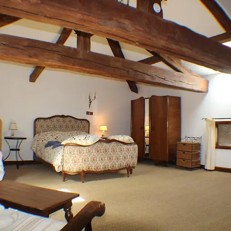 Guest house Moulin De Chantegrolle *